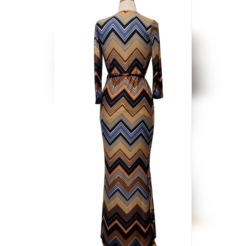 Venus Chevron Bodycon Belted Slit Maxi Dress - Picture 4 of 10